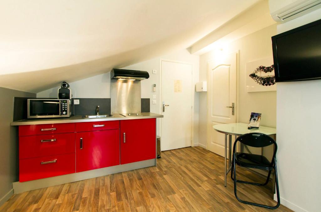Florella Jean De Riouffe Apartment Cannes Bilik gambar
